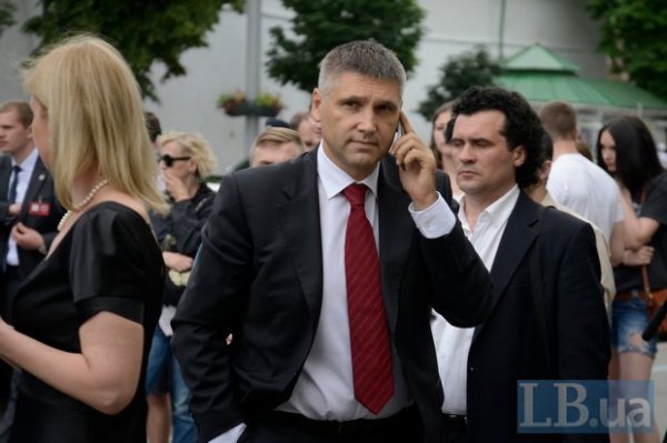 Мартиняк у смокінгу, Вітер у картатому піджаку: волиняни на вечірці у Порошенка. ФОТО