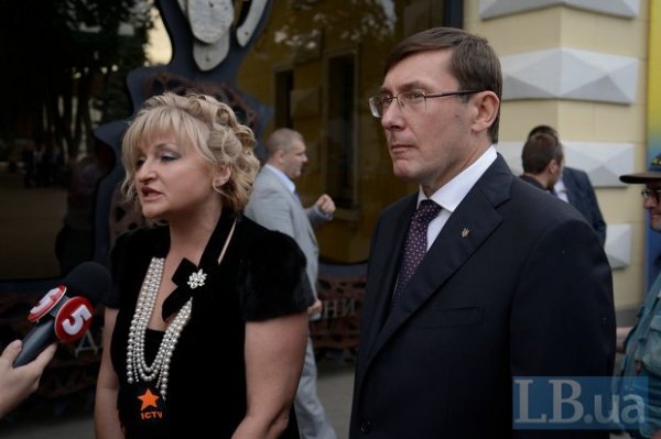 Мартиняк у смокінгу, Вітер у картатому піджаку: волиняни на вечірці у Порошенка. ФОТО