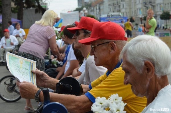 У Луцьку відбулися перегони на візках і хендбайках