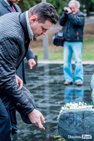 Відгомін війни: у Луцьку вшанували жертв Другої світової. ФОТО