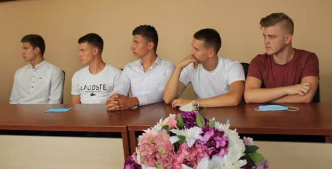 Волинських гандболістів, які взяли «бронзу» на чемпіонаті України, відзначили у рідному місті