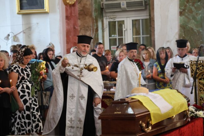 У Луцьку попрощалися з Героєм Олександром Лебедевичем