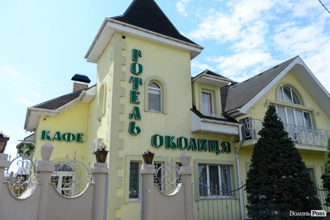 У Луцьку запрацювала перша реберня, де готують просто на вогні. ФОТО*