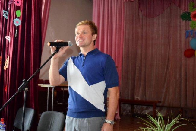 Депутата видно по... школі. Про що ковельчани говорили із Степаном Івахівим*