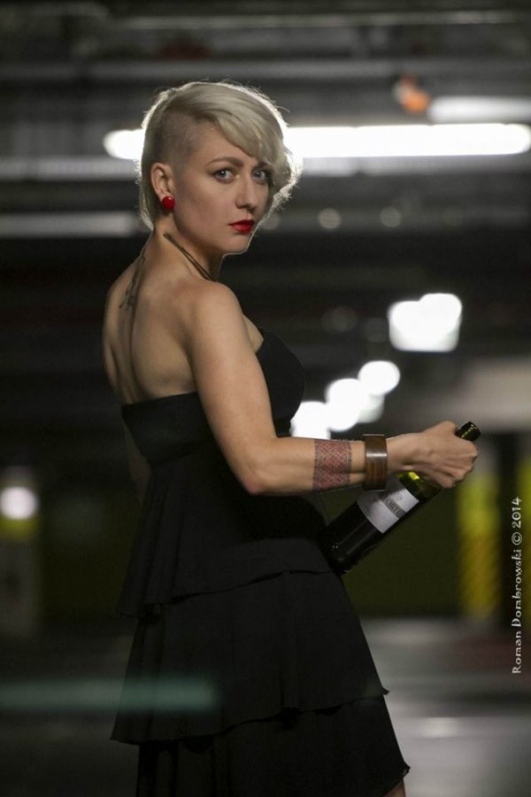 Епатажна фотосесія волинської ведучої: повна версія