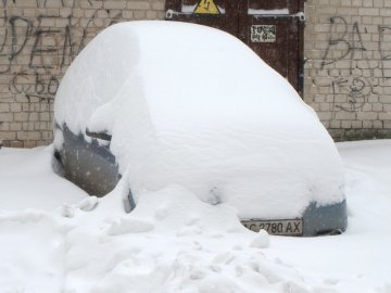Снігопад у Луцьку. ФОТО