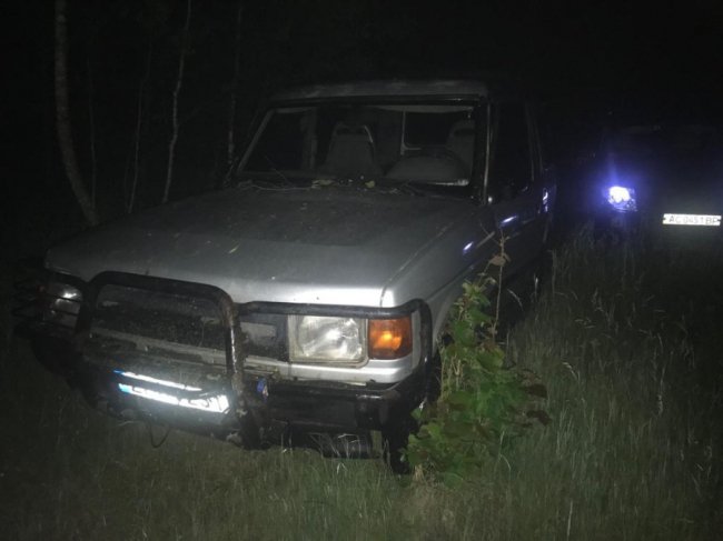 Прикордонники Луцького загону допомогли викрити цигаркових контрабандистів. ФОТО