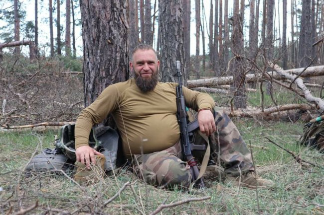 Волинські воїни релаксують на фронті після бою: унікальні фото