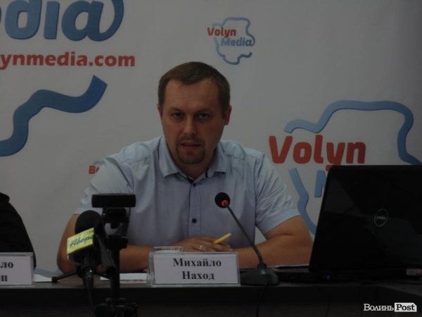 На Волині громадські активісти вимагають негайних перевиборів Верховної Ради 