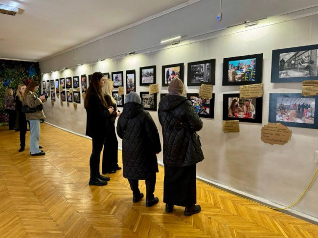 На Волині відкрили виставку «Скільки ще?»