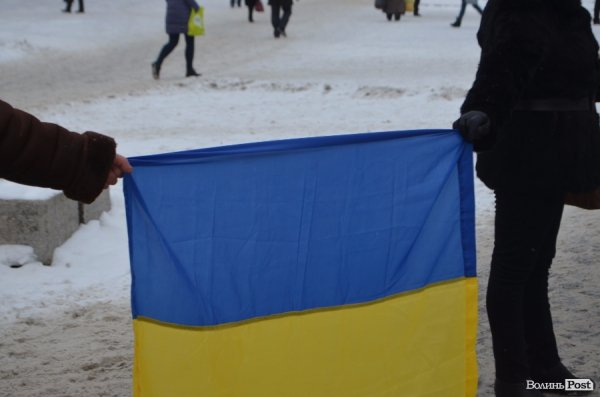 Ланцюг єднання в Луцьку. ФОТО