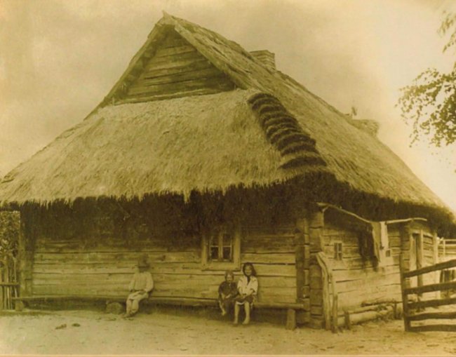 Опублікували раритетні фото селища Любешів