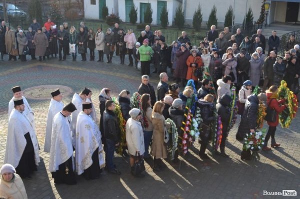 У Луцьку прощалися з бійцем 51-ої бригади. ФОТО. ВІДЕО