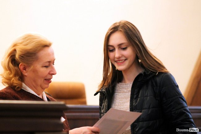 У Луцьку отримали сертифікати майбутні бізнесмени. ФОТО