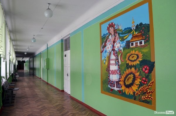 Луцьким дітям вручили подарунки. ФОТО*