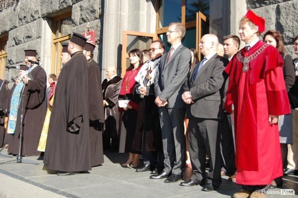 У Луцьку – посвята в студенти «європейського» вишу. ФОТО