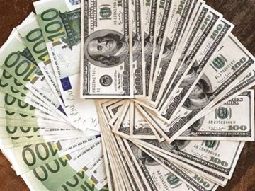 Відоме ім’я волинського митника, якого судили за те, що він не вказав у декларації сотні тисяч доларів 