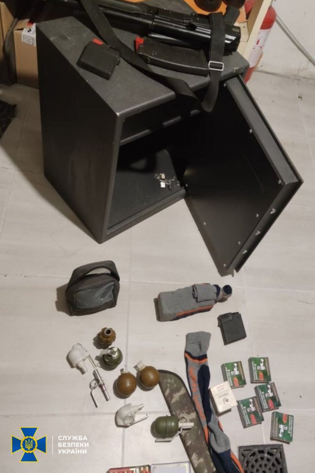 СБУ та НАБУ затримали керівника охорони депутата Верховної Ради