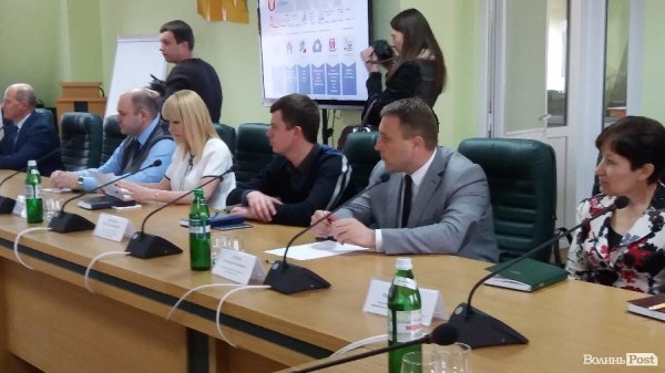 Скоро зареєструвати шлюб можна буде і в ЦНАПі. ФОТО