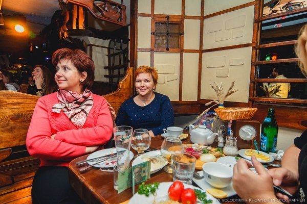 Як у Луцьку під час «Вечірки.UA» відбувалися «вибори». ФОТО