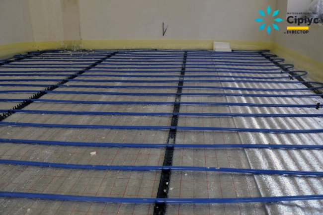 У ЖК «Сіріус» триває монтаж теплої підлоги. ФОТО*