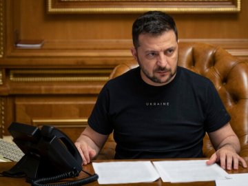 Зеленський пропонує Раді надати англійській статус мови міжнародного спілкування в Україні