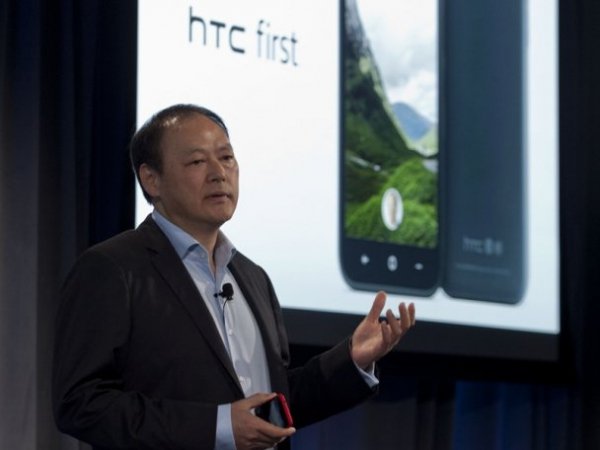 Facebook розробив свій смартфон, – ЗМІ. ФОТО. ВІДЕО