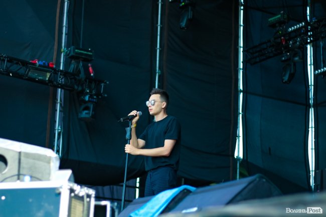 «Шикидим», лірика і вибуховий «O.Torvald»: перший день «Бандерштату». ФОТО