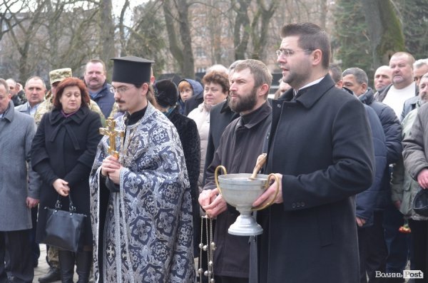 У Луцьку вшанували ліквідаторів аварії на ЧАЕС. ФОТО 