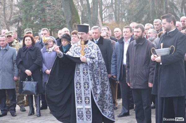 У Луцьку вшанували ліквідаторів аварії на ЧАЕС. ФОТО 