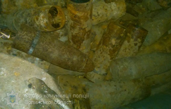 У волинянина вилучили 7 снарядів та 32 гранати