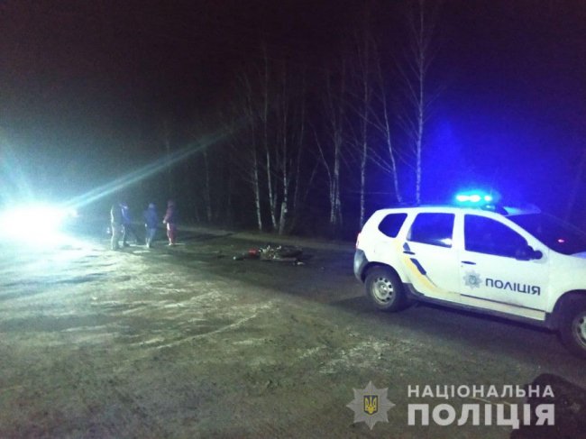 На Рівненщині водій за кермом BMW X6 збив мотоцикліста