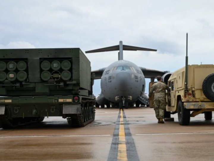 США постачатимуть Україні зброю: вони повинні мати можливість захистити себе, - Трамп