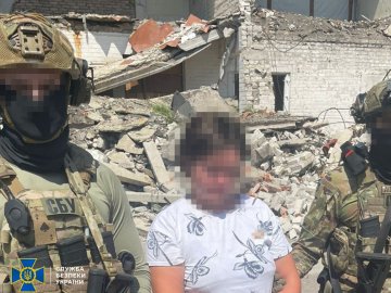 Чотирьом мешканкам Донеччини загрожує довічне ув'язнення, які працювала на фсб та «вагнерівців», – СБУ
