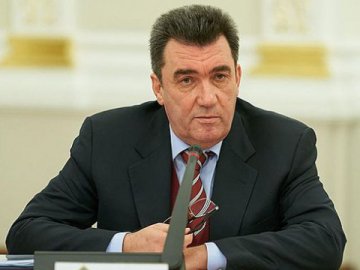 «Війна буде справою всіх»: Данілов розповів про секретний план на випадок вторгнення Росії