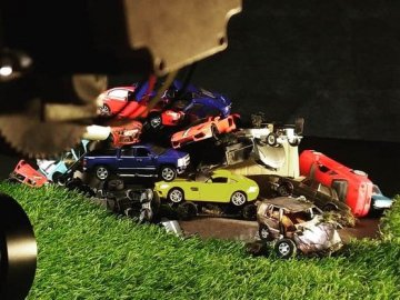 «Безпека це не іграшки»: луцькі аніматори презентували ролик про ремені безпеки. ВІДЕО