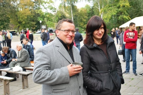 Як у Луцьку під авторські пісні їли кашу. ФОТО