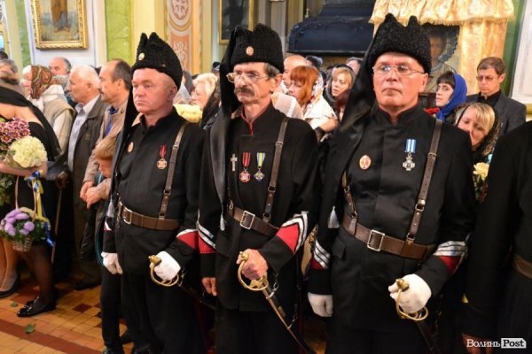 У Луцьку попрощалися з загиблим «айдарівцем». ФОТО 