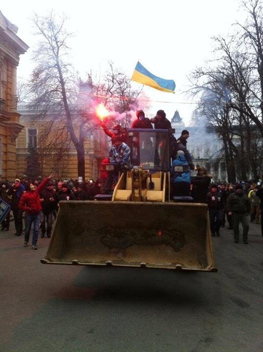 Фото видання Коментарі