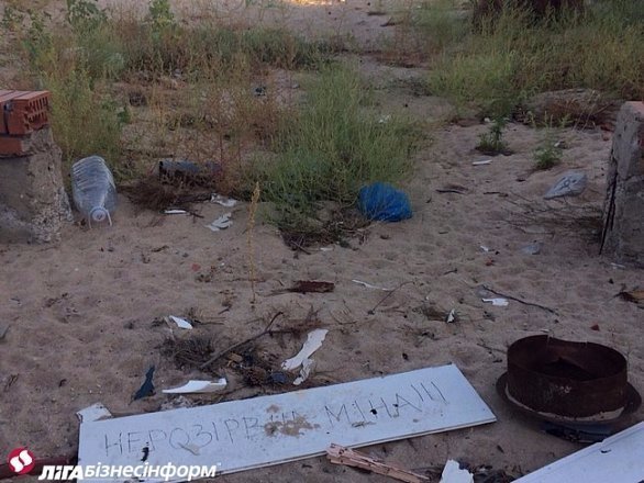 Лінія фронту: Широкине в руїнах. ФОТО