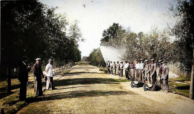 Показали волинян на кольорових світлинах столітньої давності. ФОТО