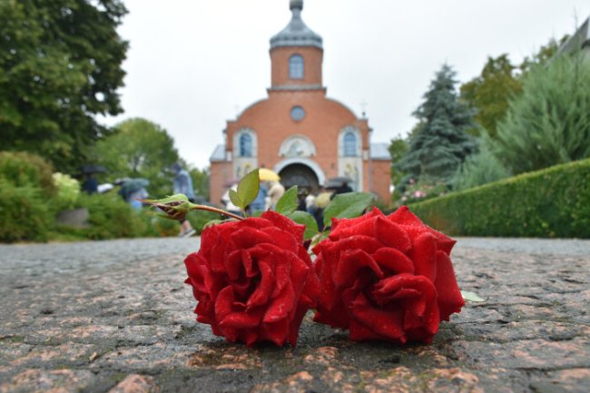 В останню дорогу провели Героя з Волині Миколу Чернова