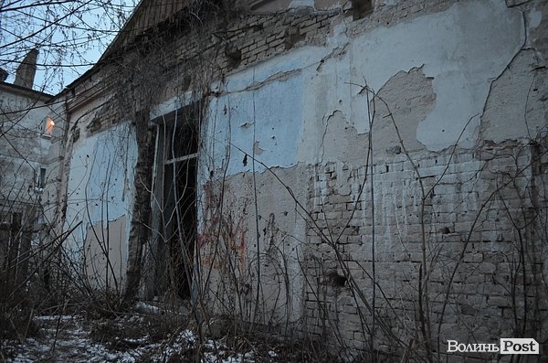 Закинутий луцький будинок XVIII століття. ФОТО