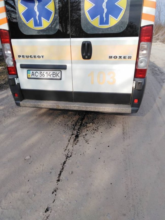 У місті на Волині врятували людину, яка впала з висоти