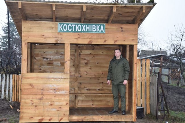 У Маневицькому районі встановили нові зупинки