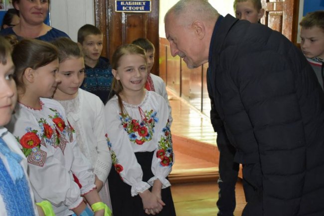 У сільській школі на Волині відкрили відремонтований спортзал за 7 мільйонів. ФОТО