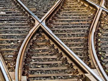 Білорусь дозволила перевозити російські ракети своєю залізницею