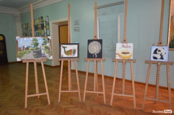 У луцькому виші танцювали, щоб допомогти. ФОТО