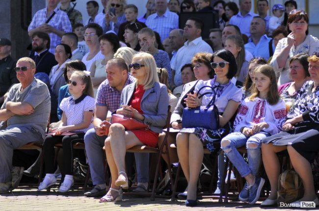 Фото випускного у військовому ліцеї в Луцьку