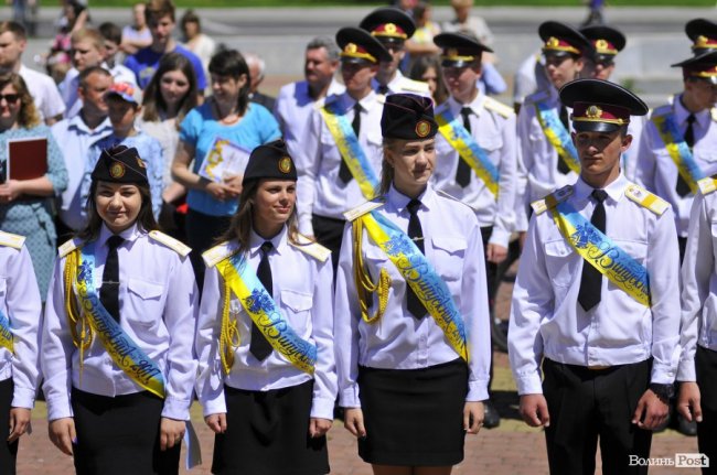 Фото випускного у військовому ліцеї в Луцьку